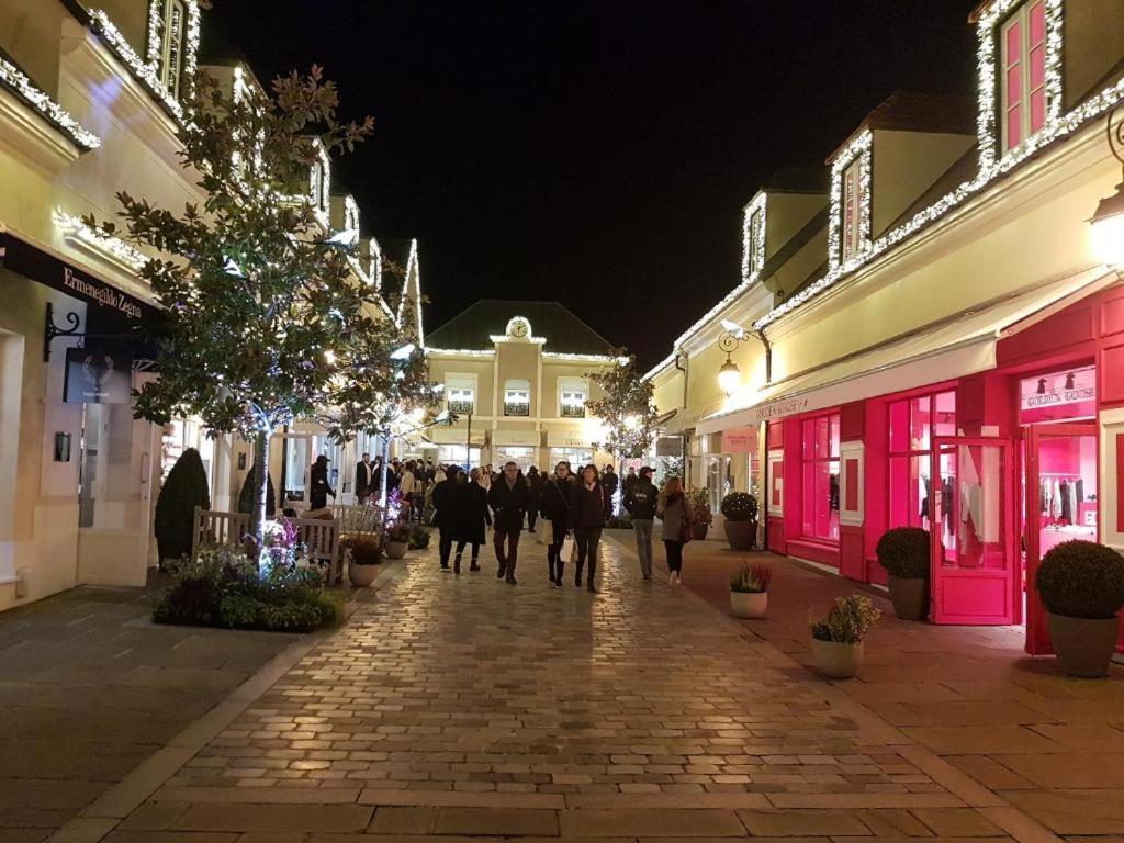 Disney 3 Mn, 14 People , 4 Bedrooms, 2 Parkings Prives Chessy  Ngoại thất bức ảnh